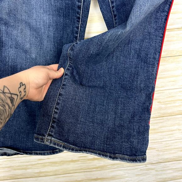 Levi's Mile High Cropped Wide Leg Jeans - Picture 4 of 6